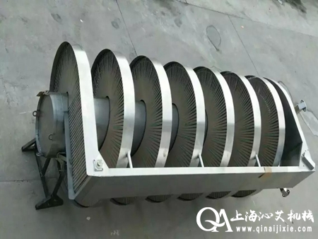 紙箱螺旋輸送設備 紙箱螺旋輸送設備