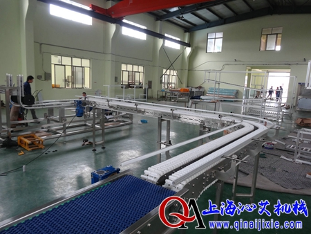 鋁型材滾珠鏈板輸送機 鋁型材滾珠鏈板輸送機