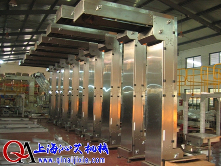 塑料斗提升輸送機 塑料斗提升輸送機