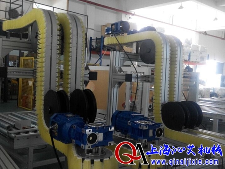 對(duì)夾式提升機(jī) 對(duì)夾式提升機(jī)