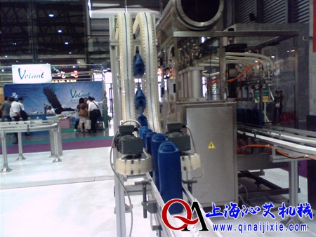 對(duì)夾式提升機(jī) 對(duì)夾式提升機(jī)